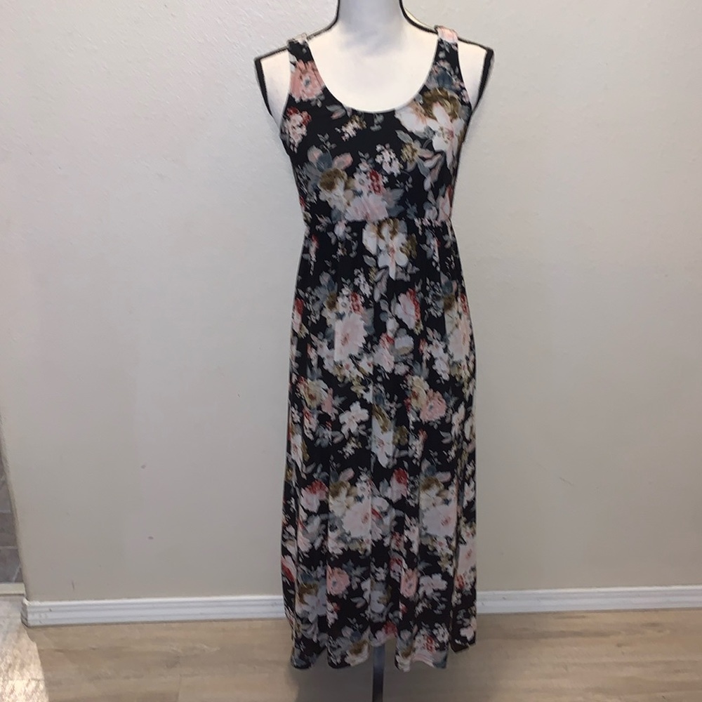 Siren Lily Maternity black floral back bow asymmetrical midi dress